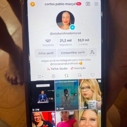 TIKTOK 21.2K Seguidores 35.9K Curtidas